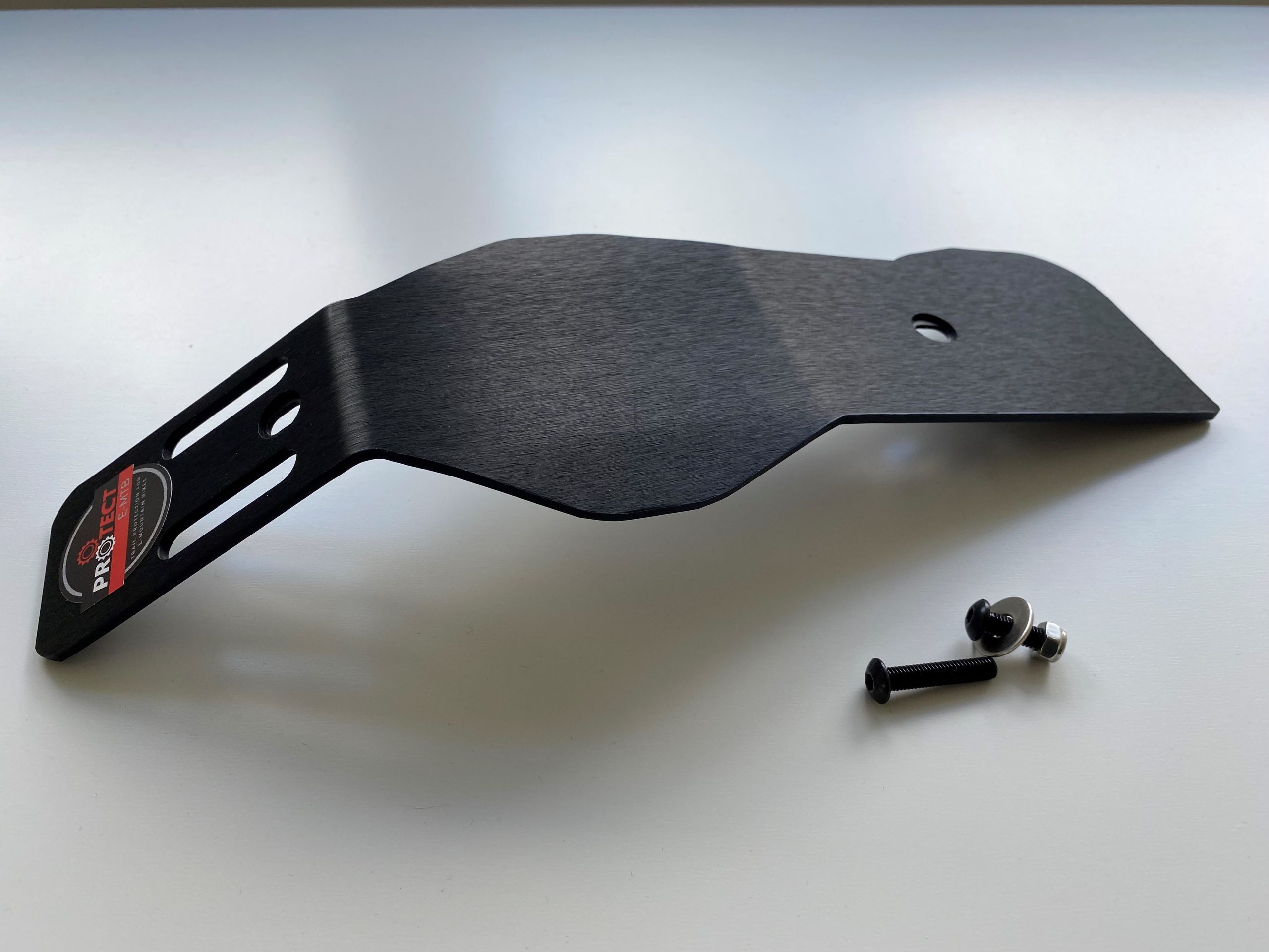 BASH GUARD DOWNHILL MODEL FOR WHYTE BIKE E SERIES E-150 E160 AND E-180. GUARD AND EXTRA LONG BOLT PACKAGE IN HARD ANODISED BLACK. Please note this is only recommended for models with the rear derailleur cable modification.(Not for the new 750W battery)