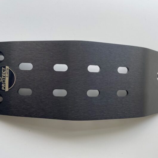 BASH GUARD FOR AMFLOW PL AND PL PRO 600/800 GEN1 Wh, ULTRA LIGHT AT ONLY 129 grams TO MATCH THIS LIGHT WEIGHT FULL POWERED E-BIKE. - Anodised Black. (NOT FOR THE LATEST GEN2 MODELS)