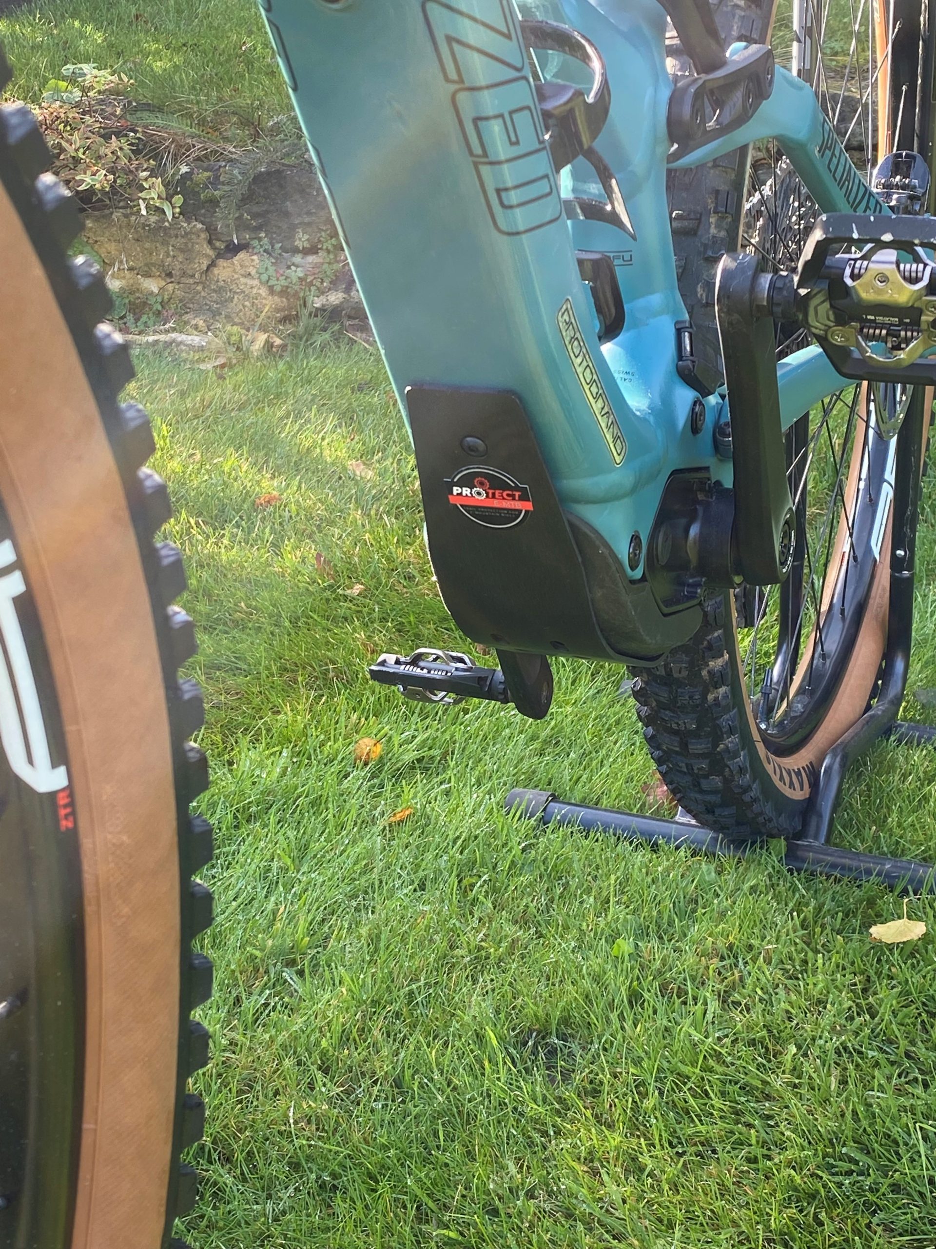 BASH GUARD FOR SPECIALIZED LEVO SL ALLOY 2020/2021/2022, WITH 2 EXTRA LONG BOLTS IN HARD ANODISED BLACK - Image 4